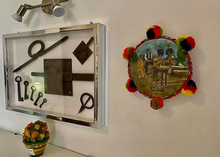 Chiaro Di Luna Bed & Breakfast 3*