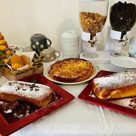 Chiaro Di Luna Bed & Breakfast Taormina