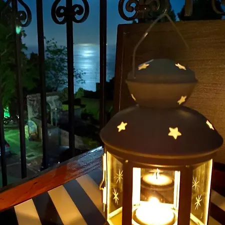Chiaro Di Luna Bed & Breakfast *