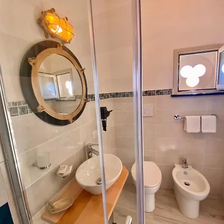 Chiaro Di Luna Bed & Breakfast *