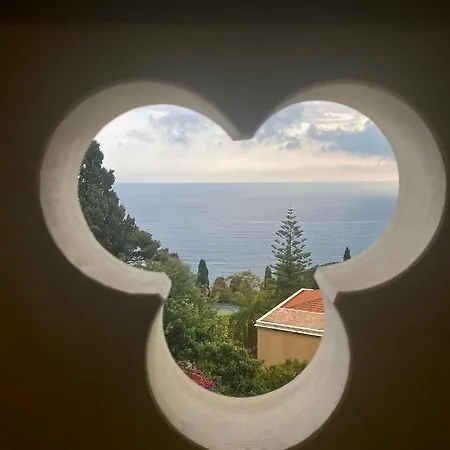 Chiaro Di Luna Bed & Breakfast