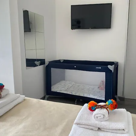 Chiaro Di Luna Bed & Breakfast *