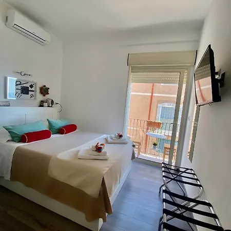 Bed & Breakfast Chiaro Di Luna