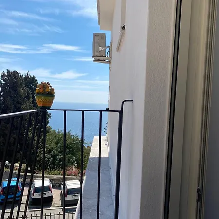 Bed & Breakfast Chiaro Di Luna *