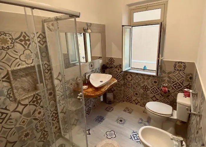 Nocleg ze śniadaniem Chiaro Di Luna 3*